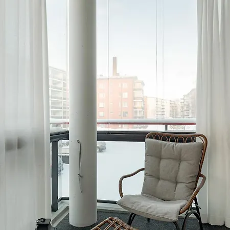 Apartment Hennalan Helmi Kokonainen 73 M2, Taeydellisellae Sijainnilla, Ilmainen Parkkipaikka *